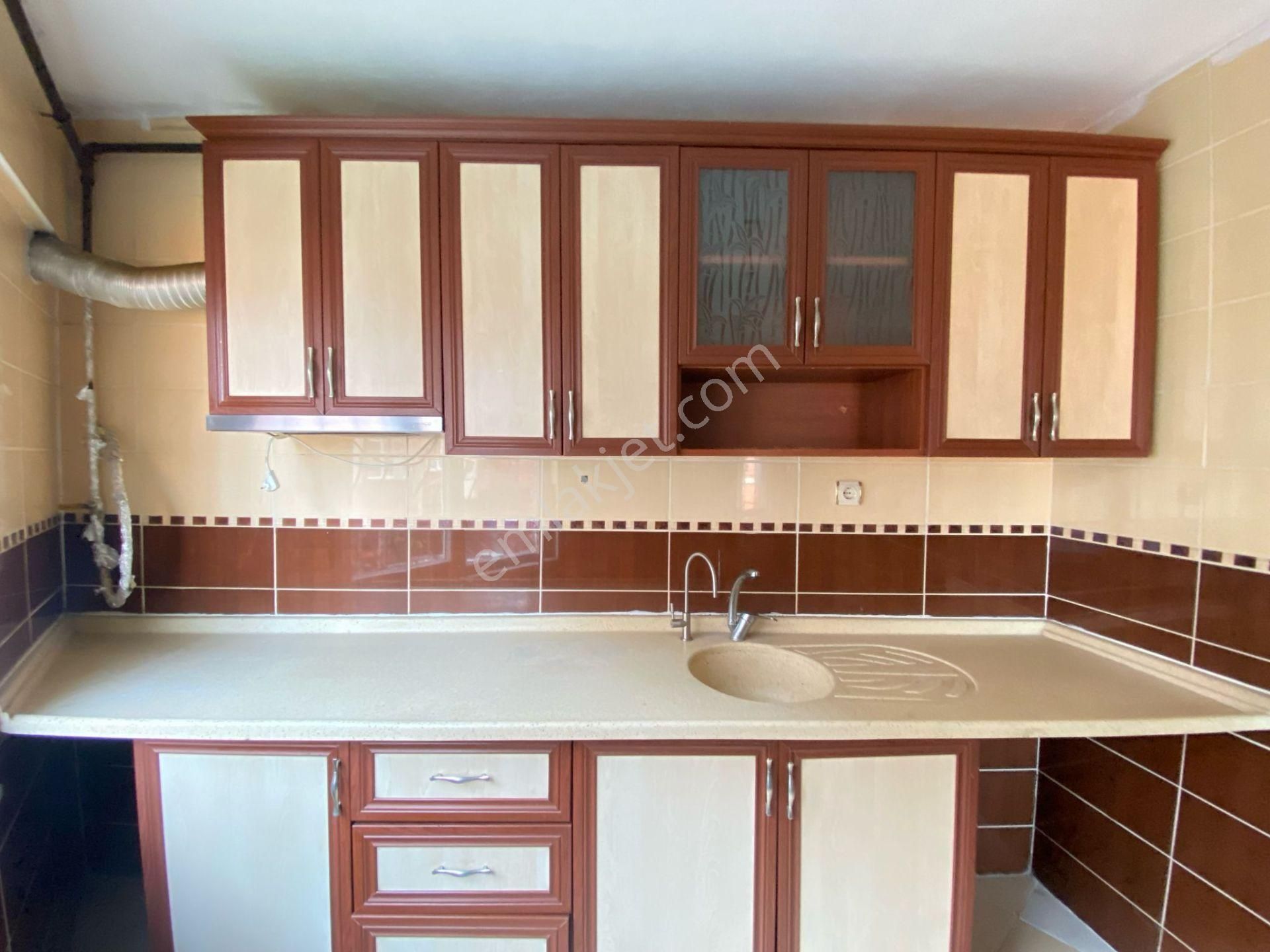 Yıldıztabyada Caddesinin Dibinde Acil Satılık Ters Dubleks - Görsel 5