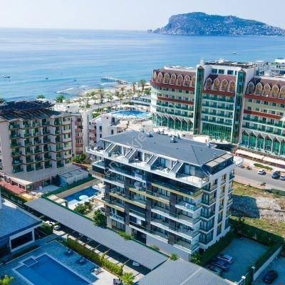 Alanya Cumhuriyet Satılık Daire Alanya Obagöl 4+1 Penthouse Denize 100 Metre Full Lüks Kompleks