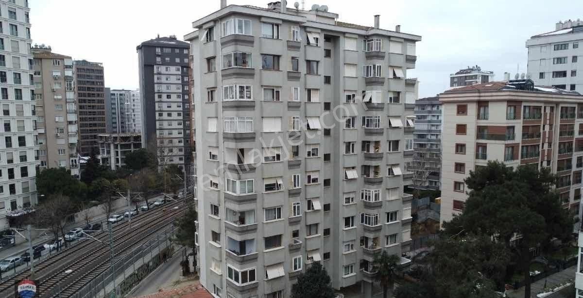 Kadıköy Suadiye Satılık Daire Suadiye Acun Sk 5. Kat Geniş Büyük 4+1 Daire