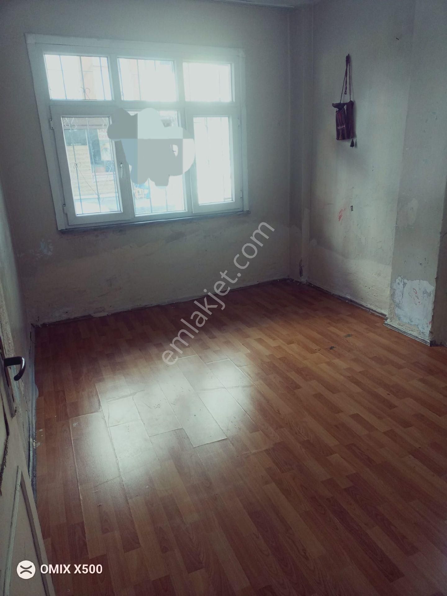 Bağcılar Demirkapı Kiralık Daire Demirkapıda Kiralık Daire 2+1 Giriş(ısıtma Yok)