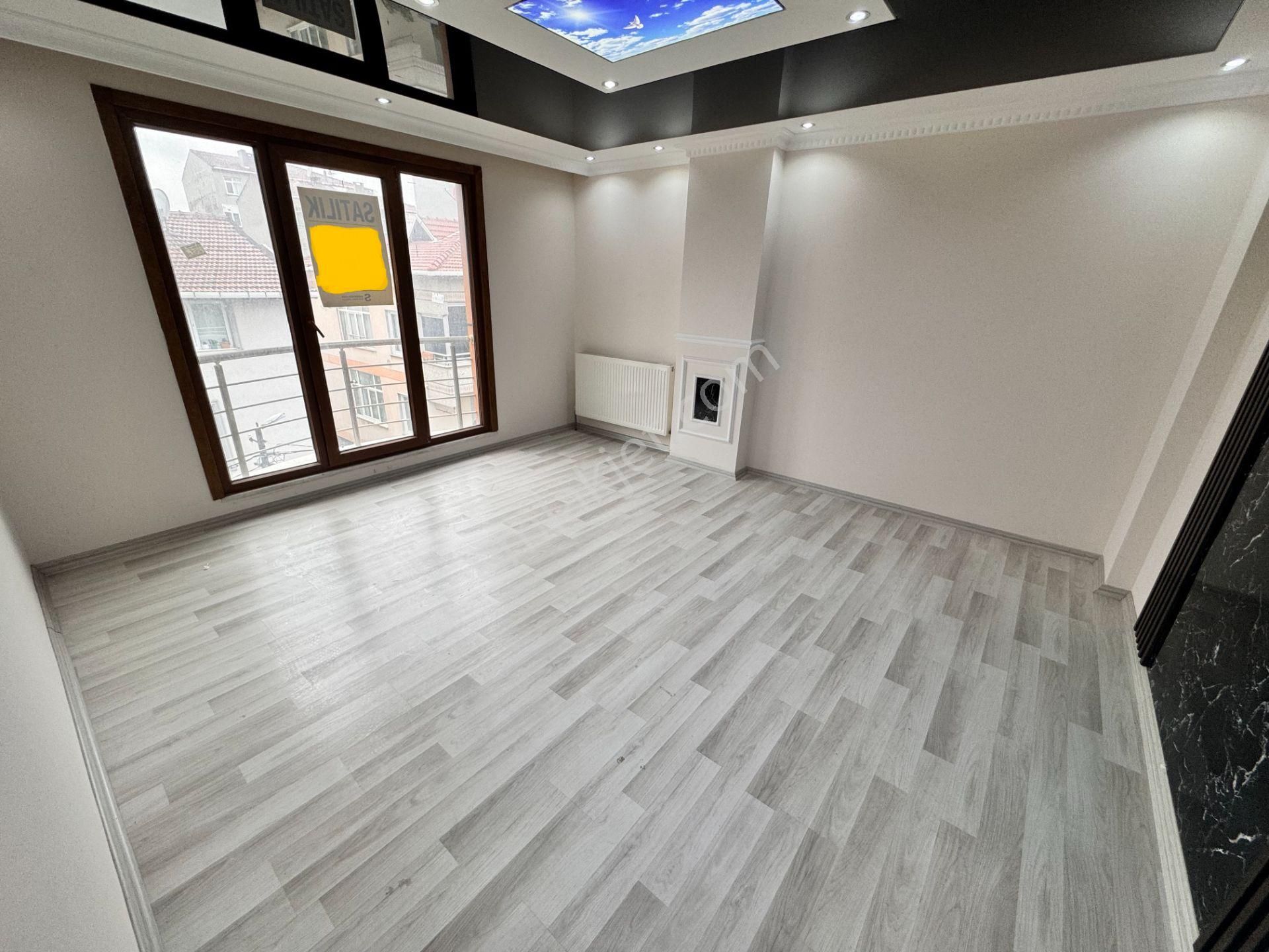 Küçükçekmece Yeşilova Satılık Daire **çevrem**den Yeşilova'da Kullanışlı 2+2 165m² Dubleks Daire