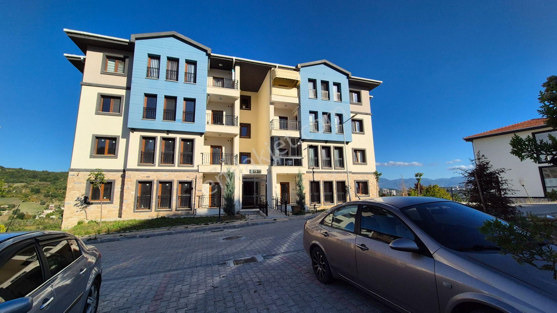 İzmit Sepetçi Kiralık Daire Eskidji'den İzmit Sepetçi Toki'de Kiralık 3+1 Daire