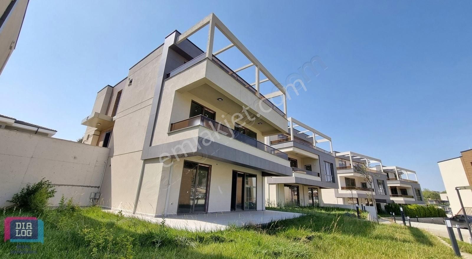 Nilüfer Gümüştepe Satılık Villa Dıalog Ideal'den Gümüştepe De Site İçi 6+2 Satılık Villa