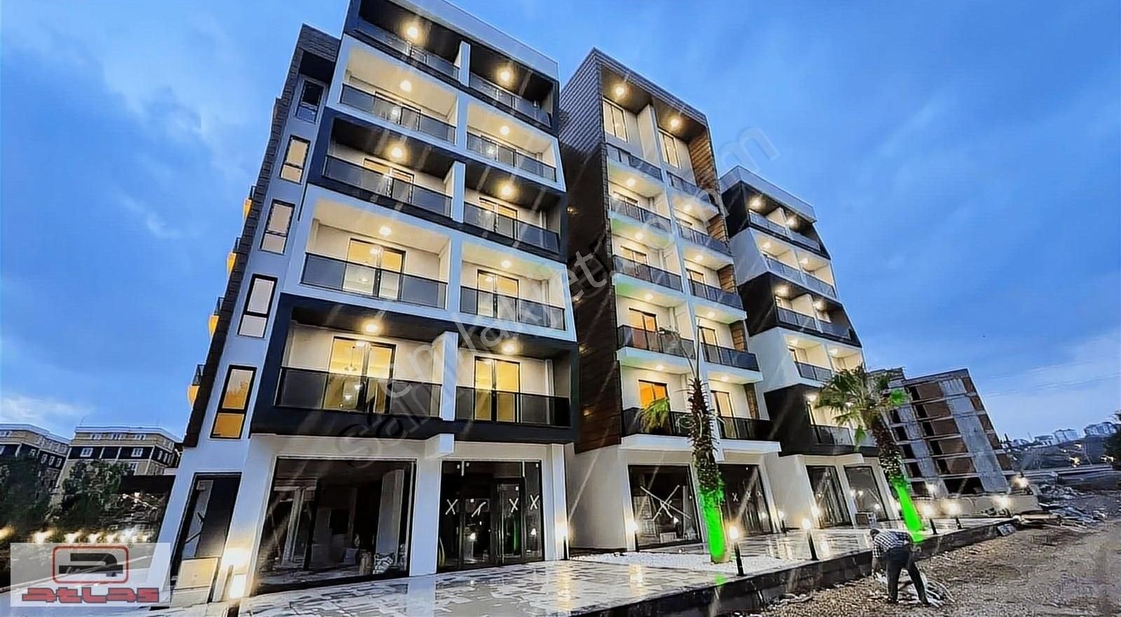 İzmit Yeşilova Kiralık Residence Atlas Emlak'tan Liya Resıdence'da 1+1 42m2 Eşyalı