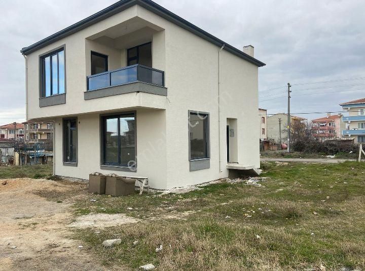 Tekirdağ Çorlu Bahçeli Satılık Müstakil Ev Satılık Villa