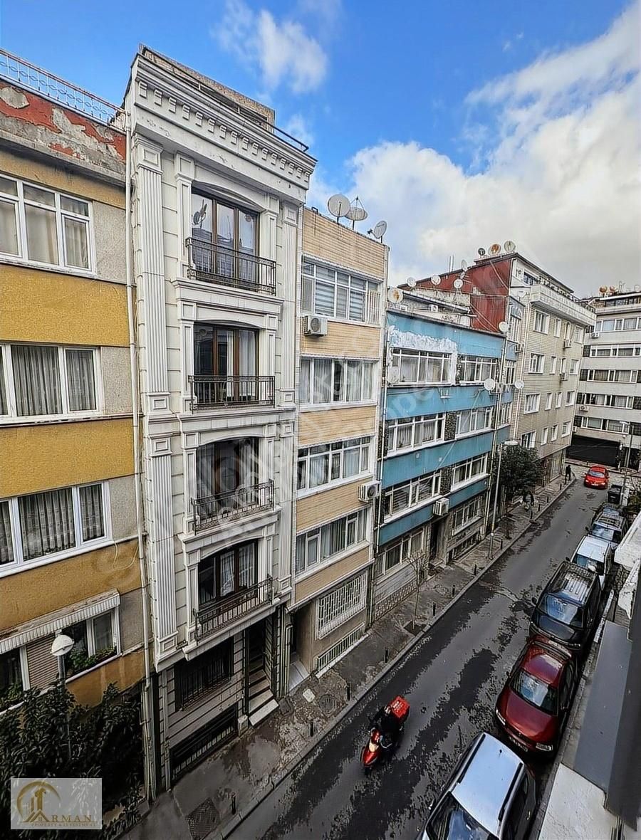 Şişli Duatepe Satılık Daire Şişli Duatepe Nezih 2+1 Satılık Eşyalı Daire ' Metro