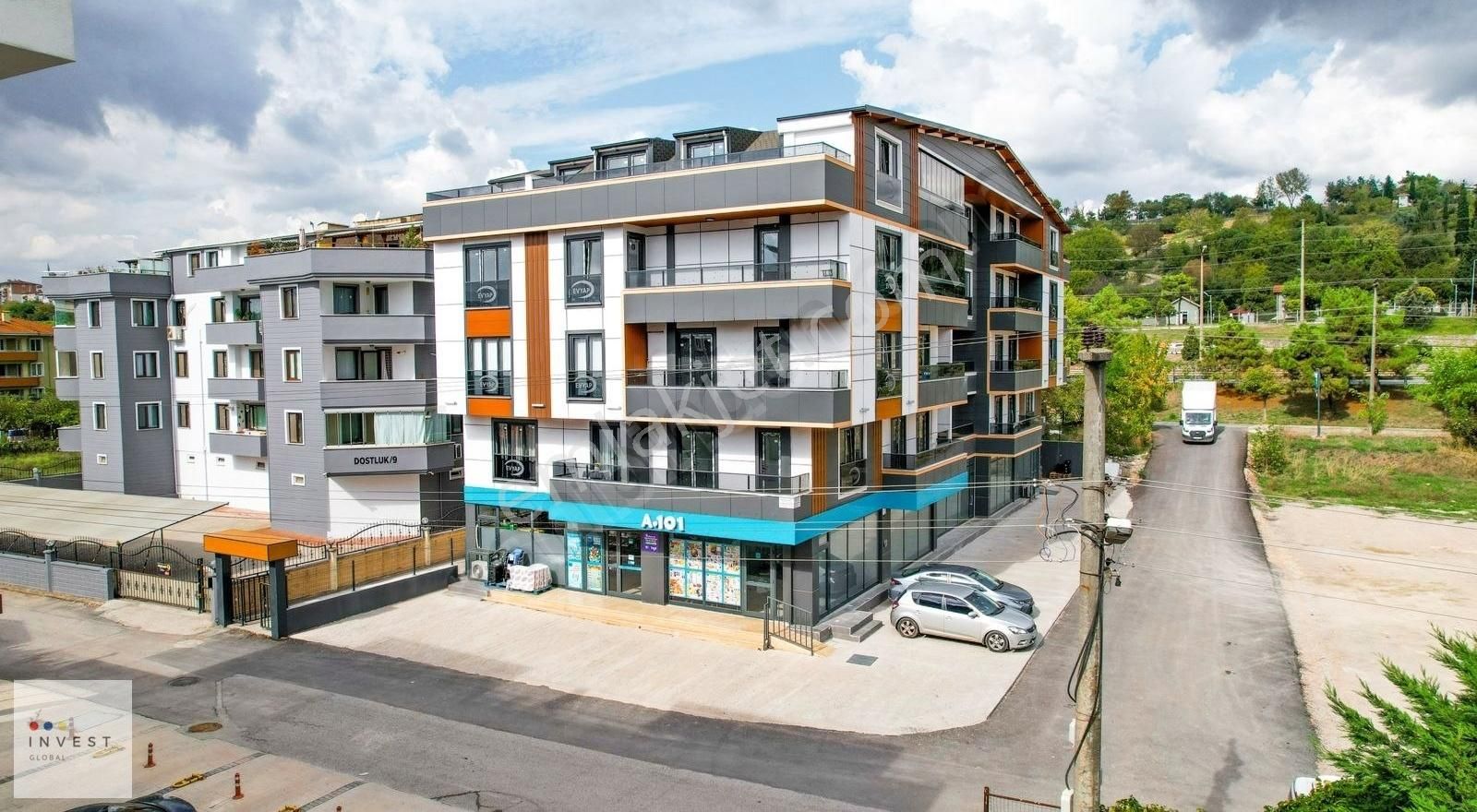 İzmit Cumhuriyet Kiralık Daire Invest Global'den İzmit Plajyolun'da Kiralık 3+1 Ara Kat Daire