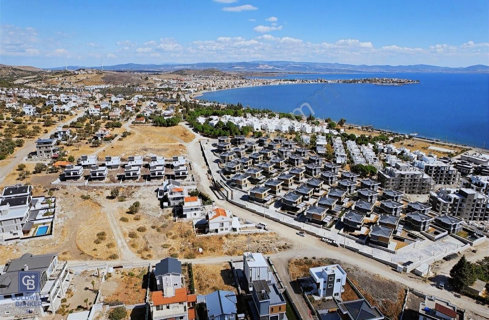 Dikili Çandarlı Satılık Villa İmarlı Dikili Çandarlı Merkeze Yakın İkiz Villalık 477m2 Satılık Arsa