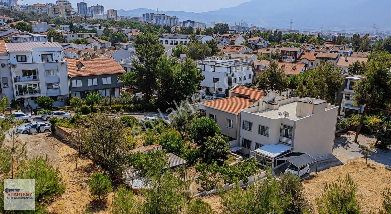 Bornova Erzene Satılık Villa İmarlı Startkey Artıdan Evka3 Profesörler Sitesinde 263 M2 Satılık Arsa