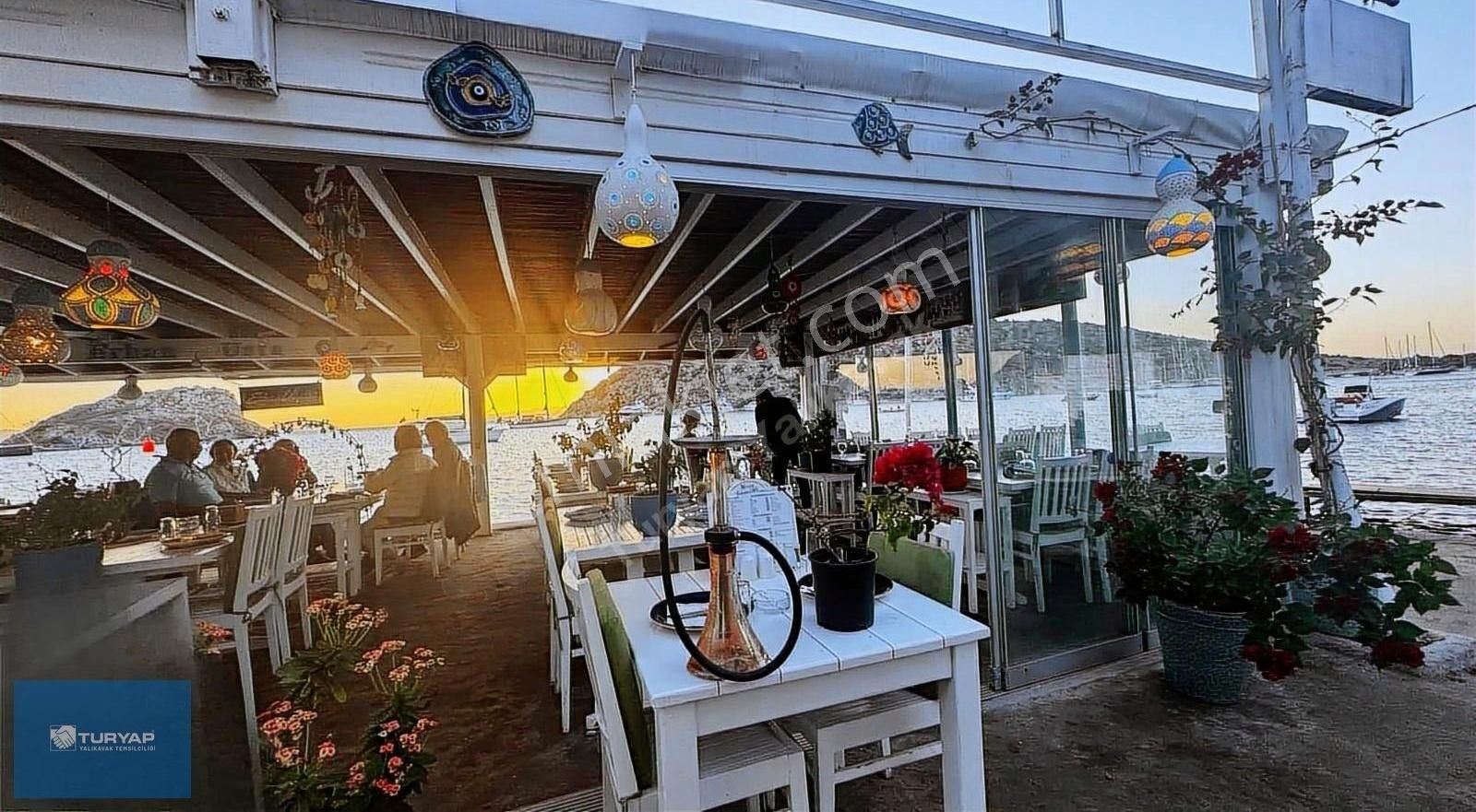 Bodrum Gümüşlük Satılık Restaurant Bodrum Gümüşlük'te Gün Batımı Manzaralı Satılık Mülk