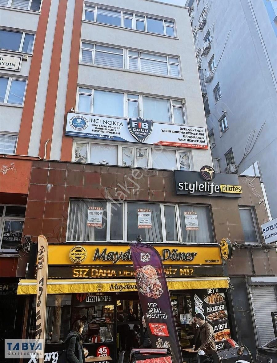 Şişli Mecidiyeköy Kiralık Ofis Trump Towers Yanı Merkezi Lokasyonda Kiralık Dükkan/ofis