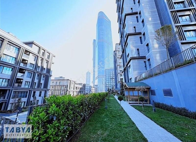 İstanbul Kağıthane Site İçerisinde Satılık Daire Tabya'dan Avangart Vadi İstanbul'da Satılık 4+1 Büyük Tip