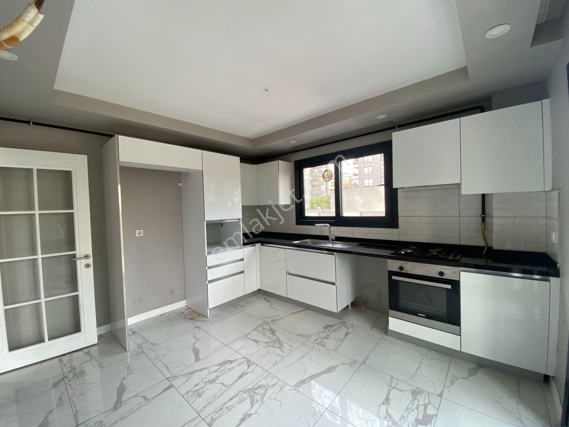 Toros Caddesinde 2+1 110 M2 Kapalı Mutfak-kapalı Otoparklı Hasarsız Kiralık Daire - Görsel 7