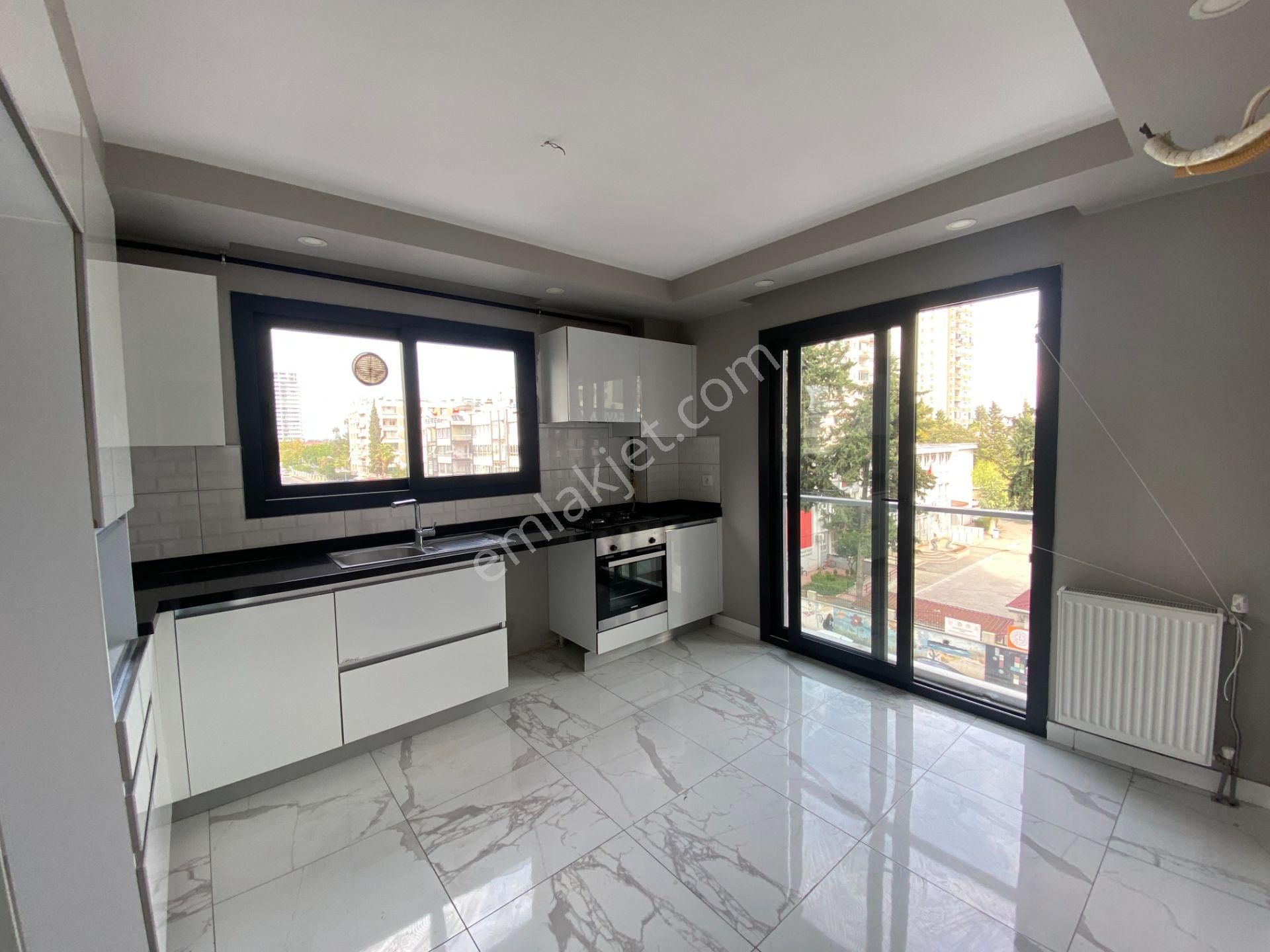 Toros Caddesinde 2+1 110 M2 Kapalı Mutfak-kapalı Otoparklı Hasarsız Kiralık Daire - Görsel 6