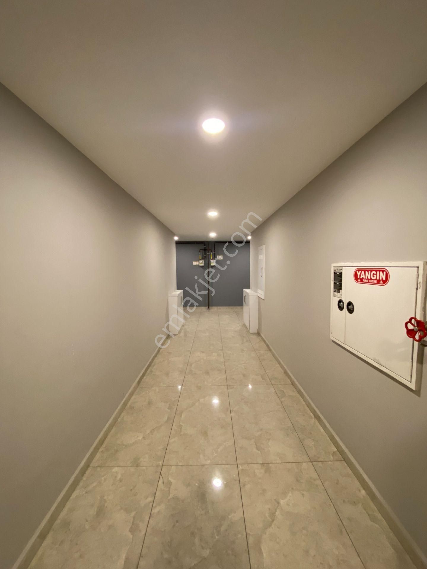 Toros Caddesinde 2+1 110 M2 Kapalı Mutfak-kapalı Otoparklı Hasarsız Kiralık Daire - Görsel 19