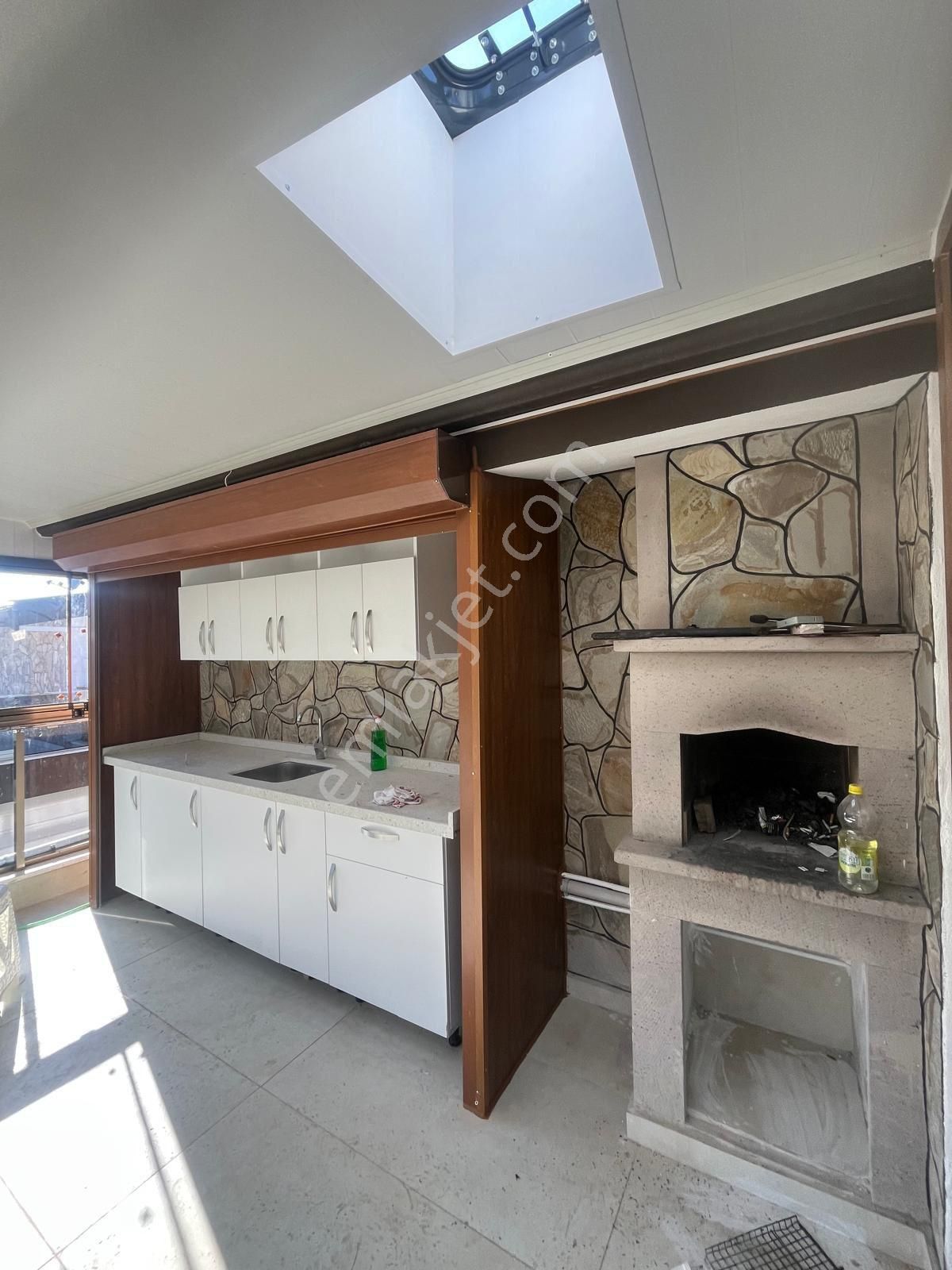 Altınoluk Merkez Sıfır 160 M2 Dubleks-rota - Görsel 28