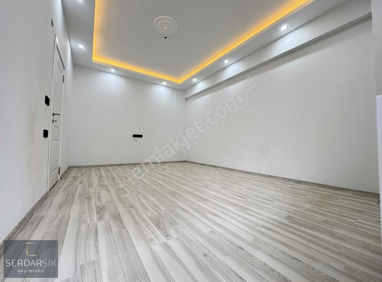 Darıca Sırasöğütler Satılık Daire *darıca Marmaray Dibinde Sıfır 2+1 90m² Lüks Fırsat 1.kat Daire*