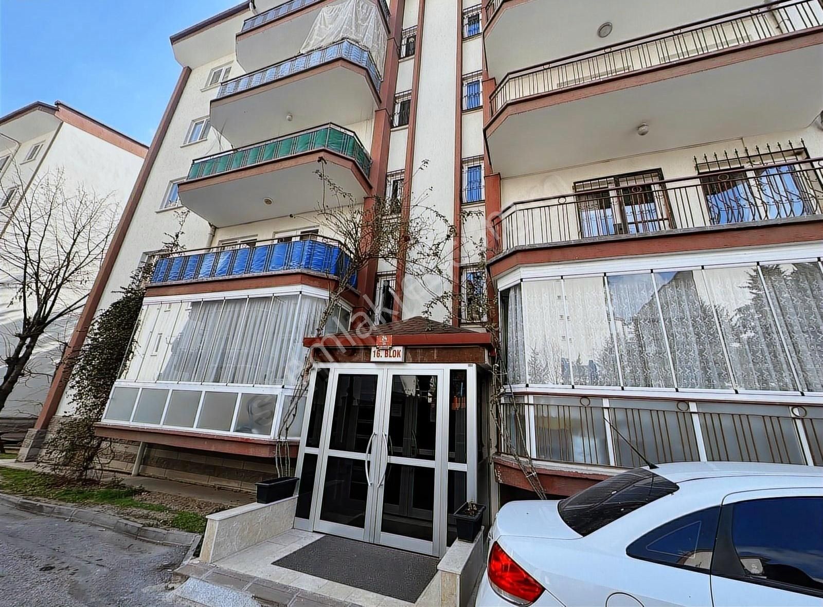 Ankara Yenimahalle Site İçerisinde Satılık Daire Dialog Elit'ten Acil Satılık 3+1 Daire