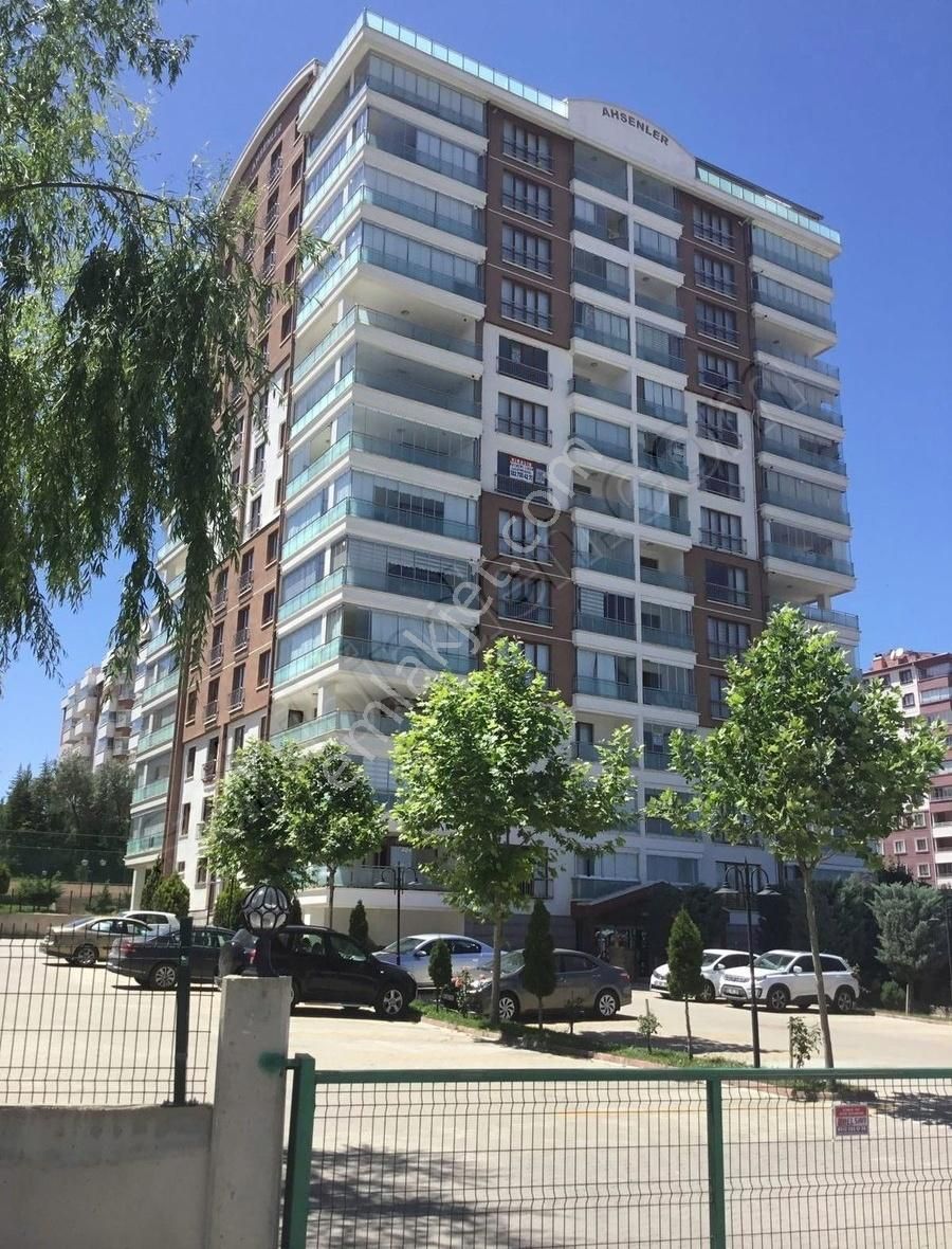 Ankara Yenimahalle Metroya Yakın Kiralık Daire Dialog Elit'ten Ahsenler Ayışığı Sitesi'nde Kiralık 3+1 Daire