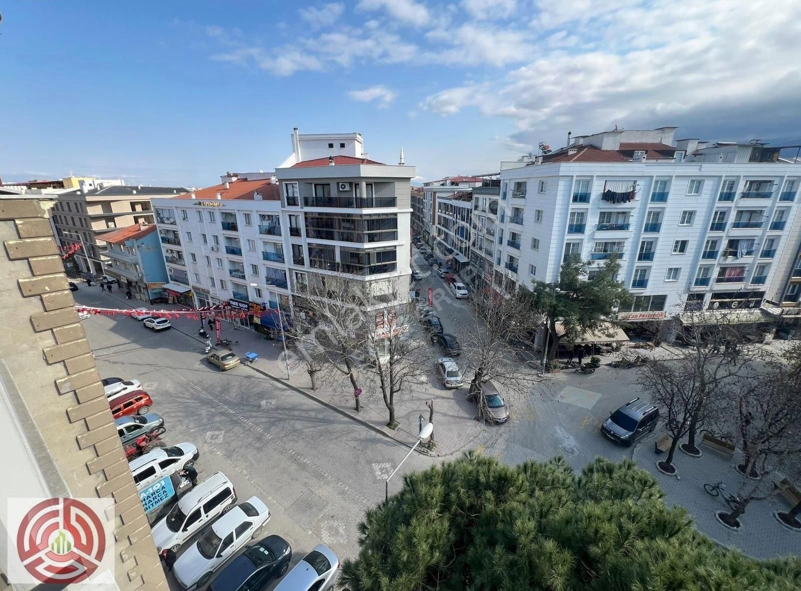 Emir Grup'tan Cadde Üzerinde 2+1 Ultra Lüx Önü Açık Daire