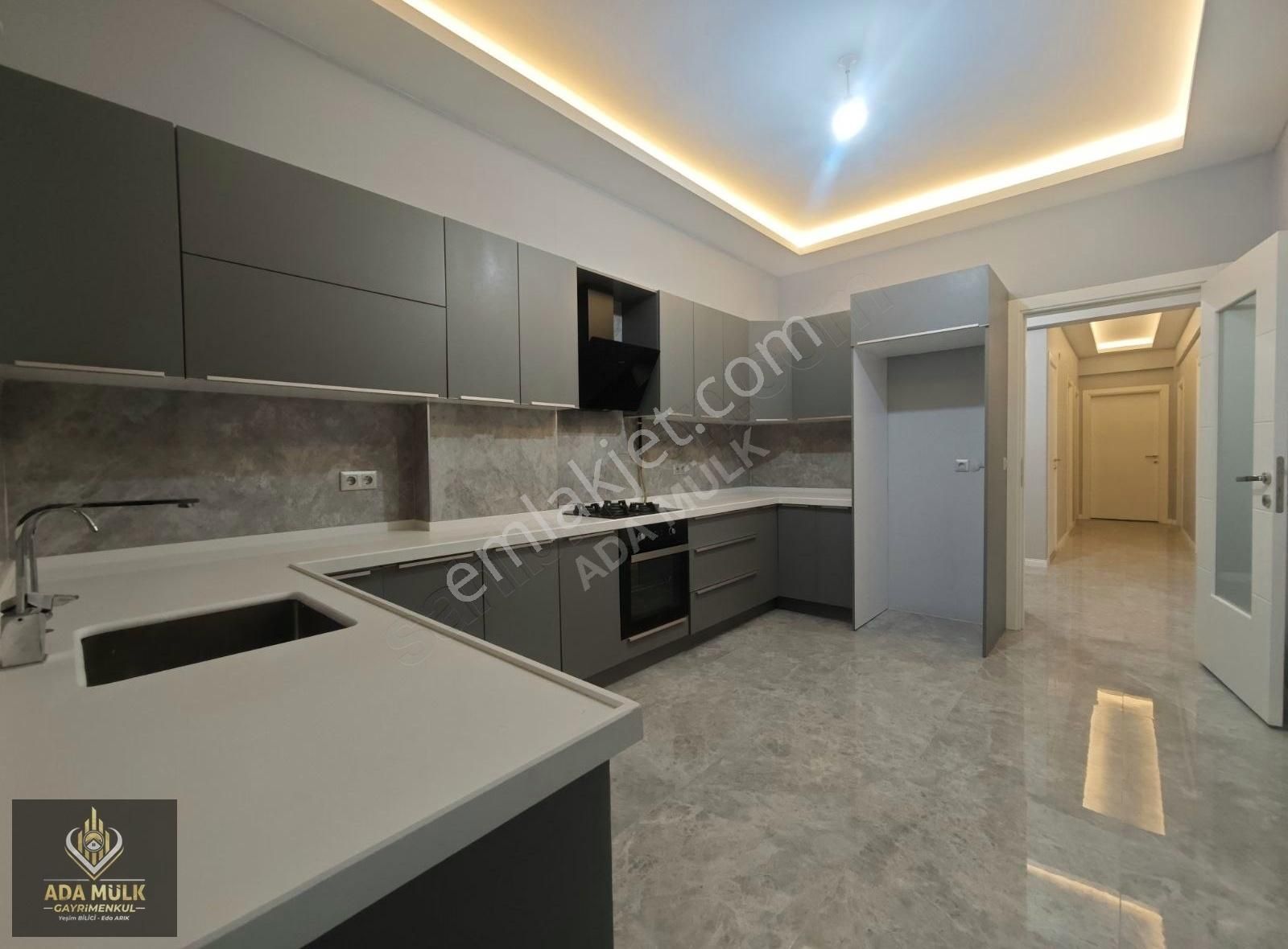 Serdivan Arabacıalanı Satılık Daire Cadde 54- Adatıp Hs. Arası, Site İçi Lüks 4+1 Daire