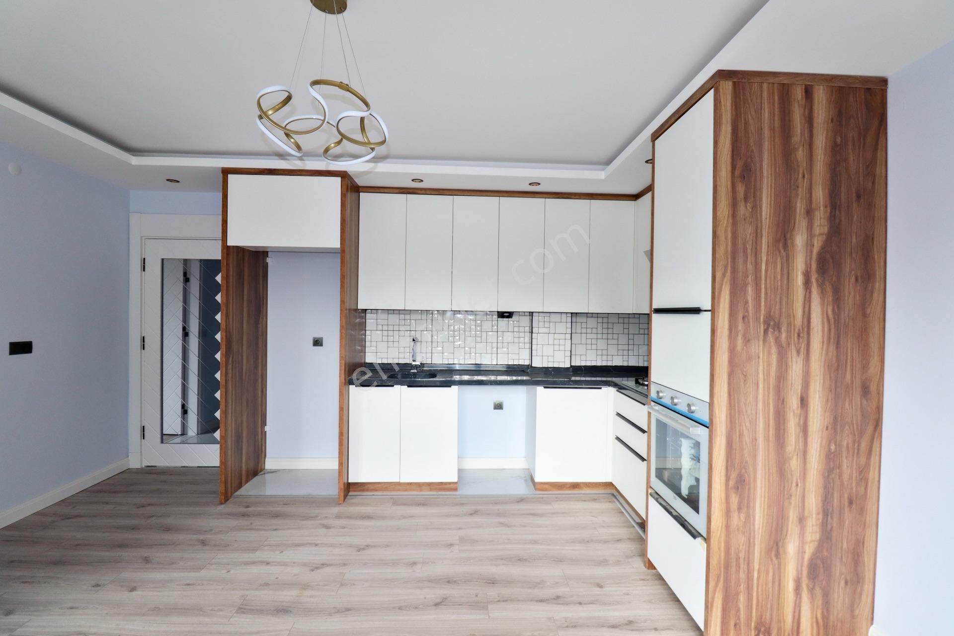 Altınoluk Merkezde Satılık 3+1 Ters Dubleks Daire - Görsel 17