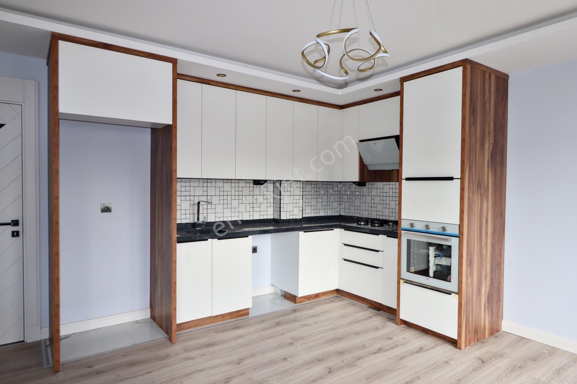 Altınoluk Merkezde Satılık 3+1 Ters Dubleks Daire - Görsel 16