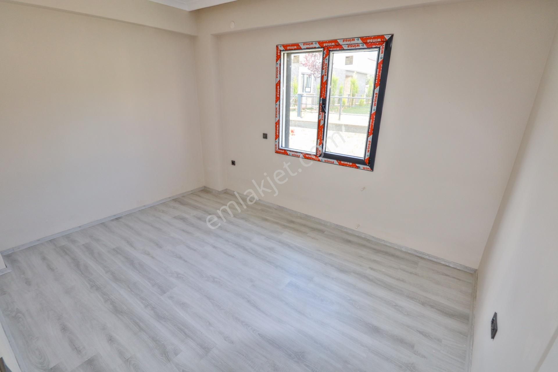 Altınoluk'ta 600 M2 Arsa İçinde Özel Havuzlu Villa - Görsel 20