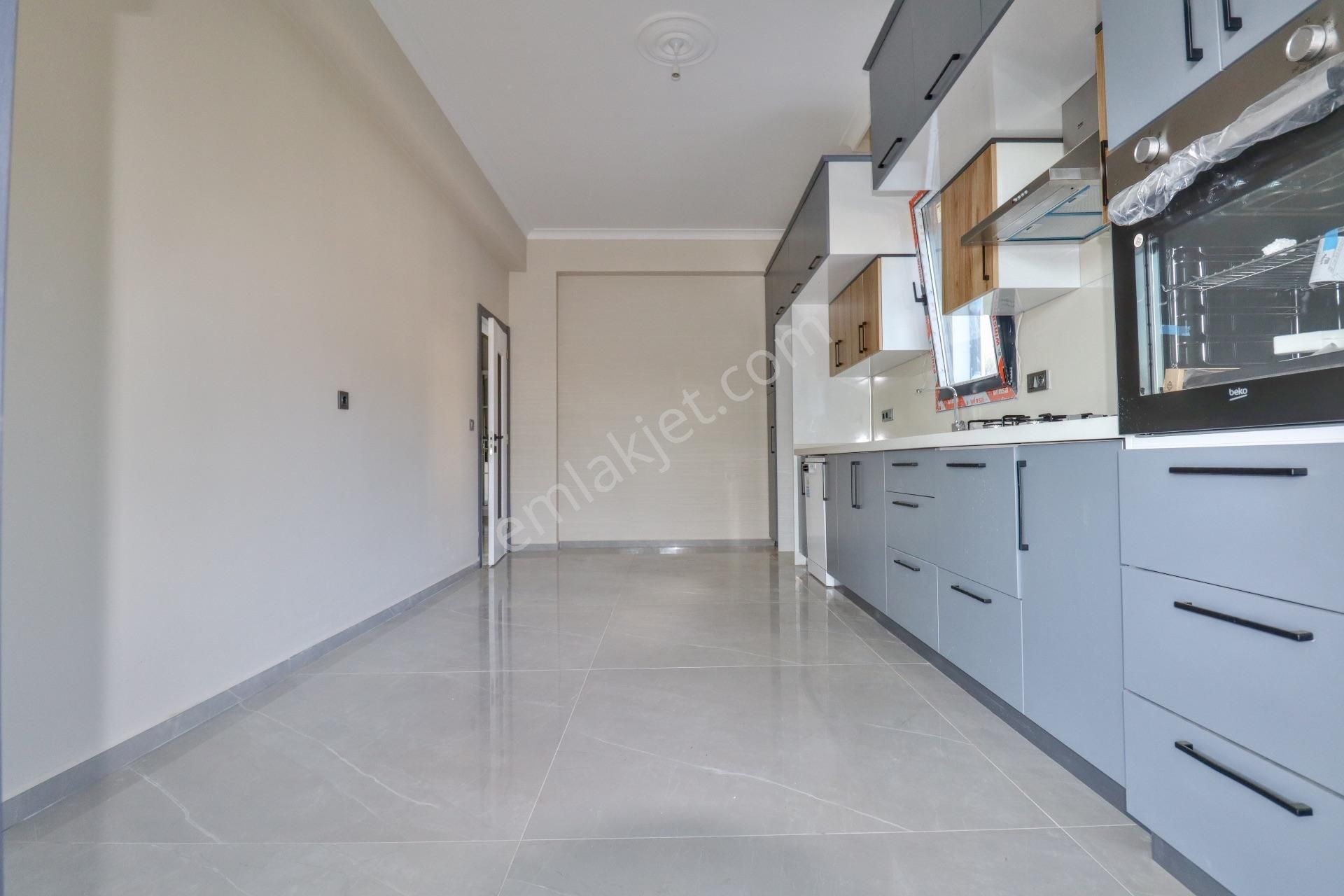 Altınoluk'ta 600 M2 Arsa İçinde Özel Havuzlu Villa - Görsel 13