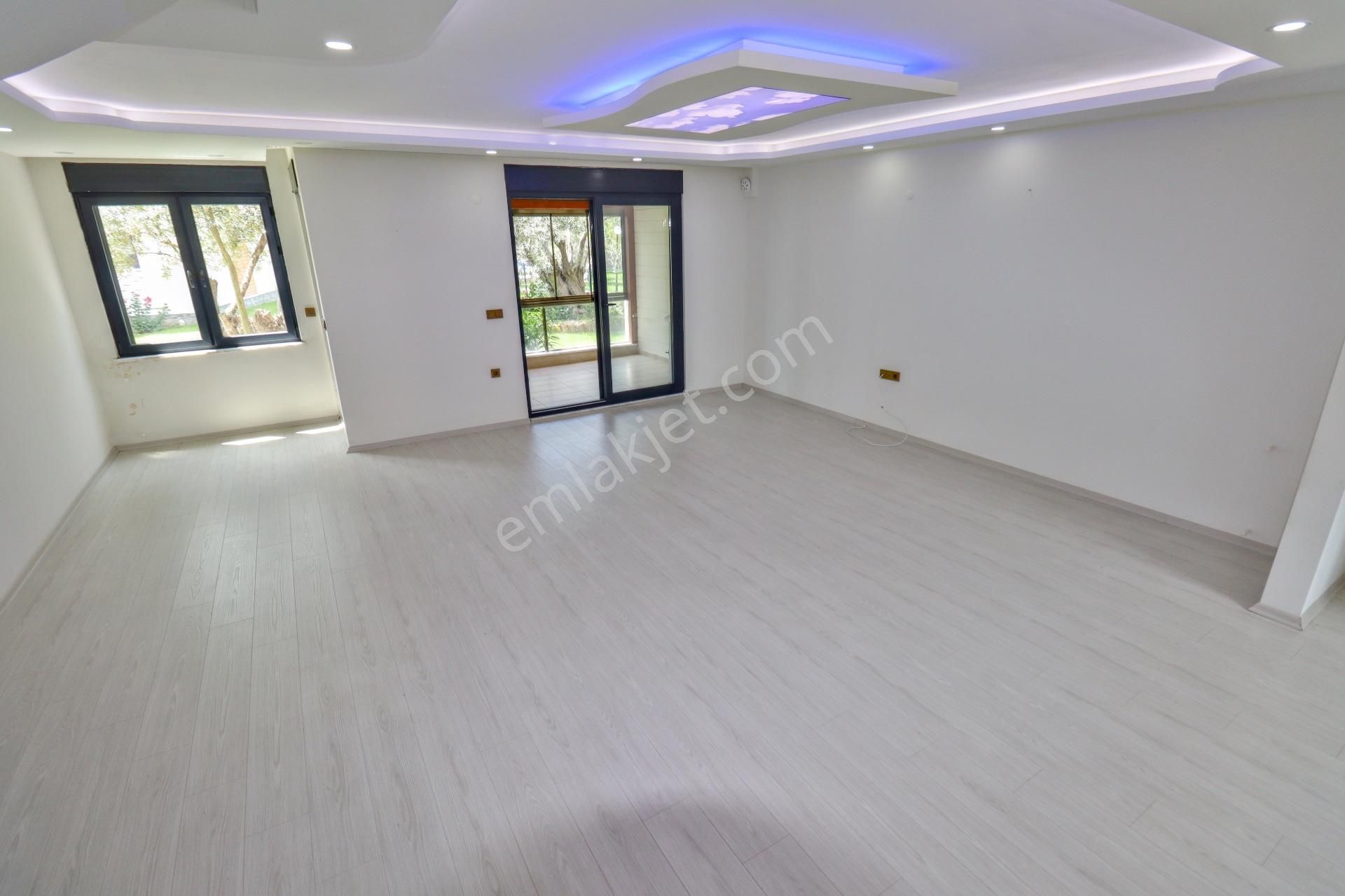 Güre'de Denize Sıfır Sitede Satılık 3+1 Lüks Villa - Görsel 23