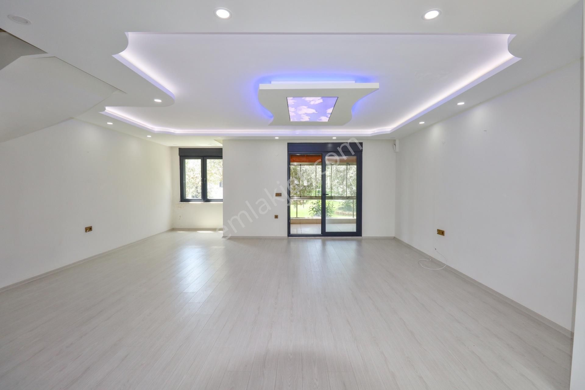 Güre'de Denize Sıfır Sitede Satılık 3+1 Lüks Villa - Görsel 26