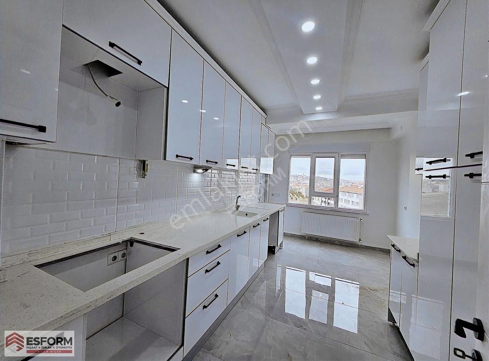 Emek Mh.tarih Blv.yakını Satılık Lüks Satılık 2+0 Daire Ybs-30
