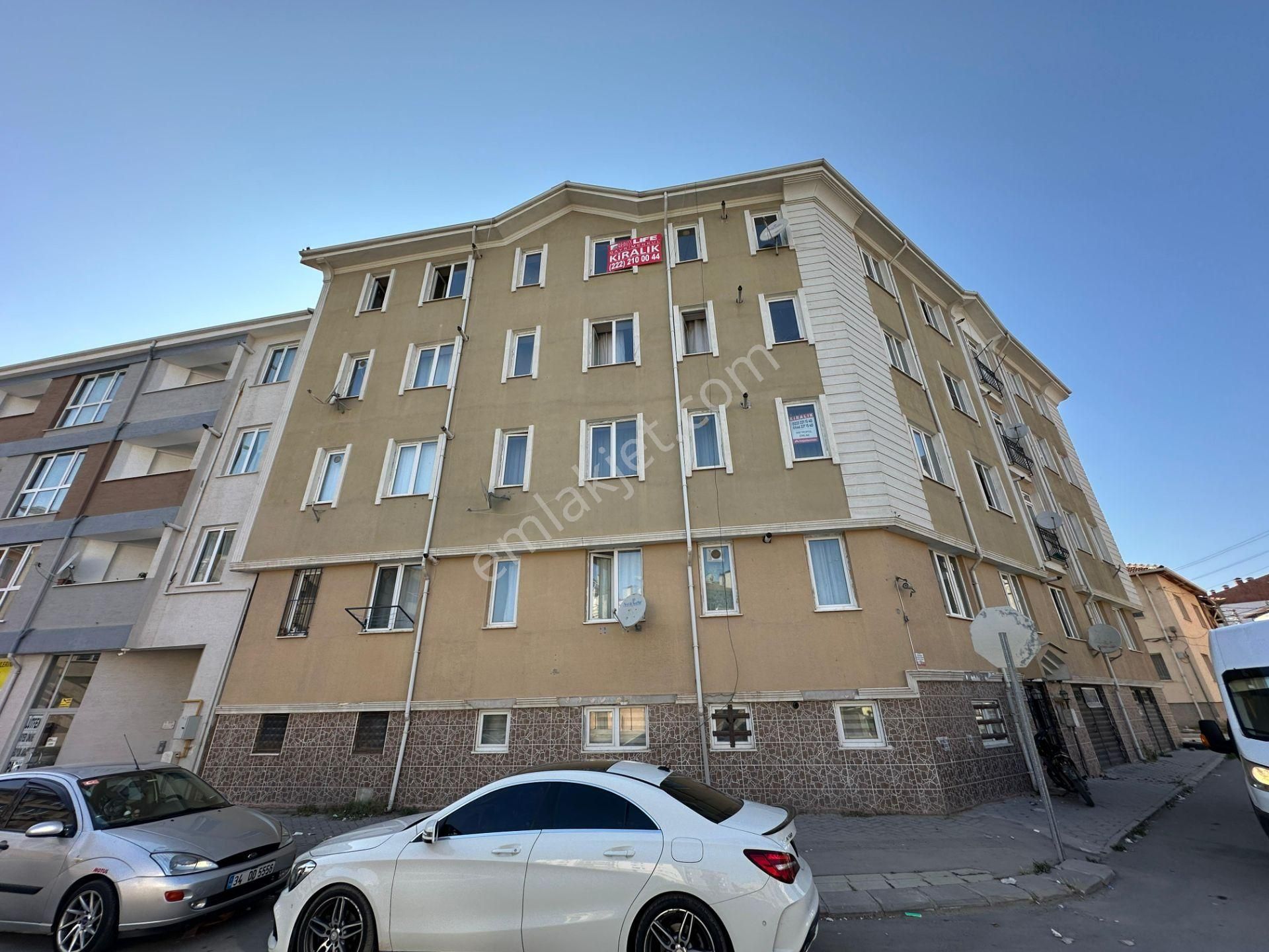 Rw Lıfe// Şirintepe Mh. Ön Cephe Ayrı Mutfaklı 1+1 Kiralık Daire