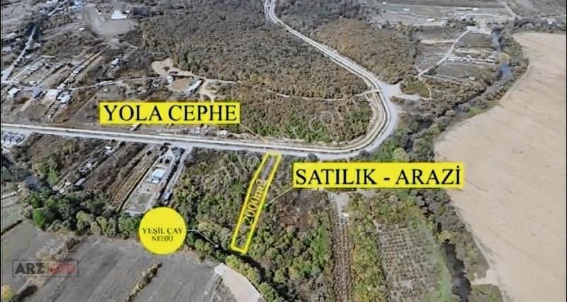 Şile Göçe Satılık Tarla Arz Gyd-şile Ağva Göçe'de 1.955 M2 Nehir Ve Yola Cepheli Arazi