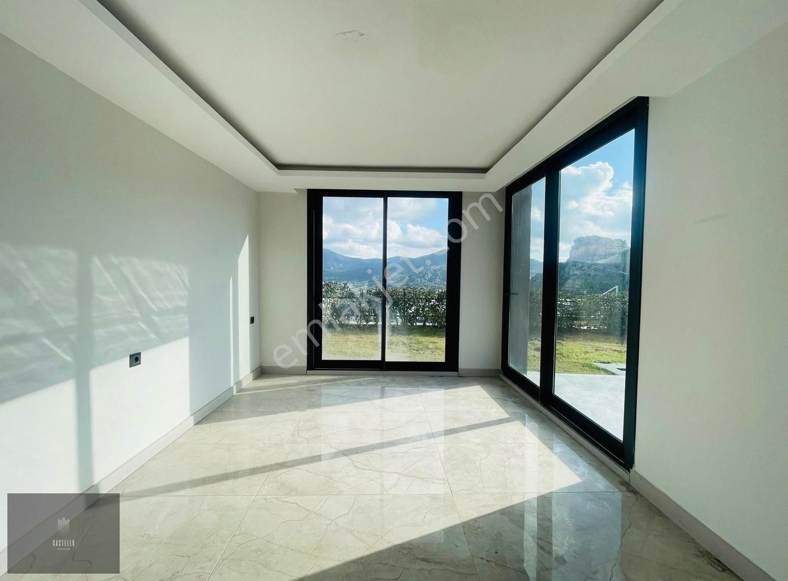 Muğla Bodrum Gündoğan'da Satılık Deniz Manzaralı Sıfır Villa - Görsel 14