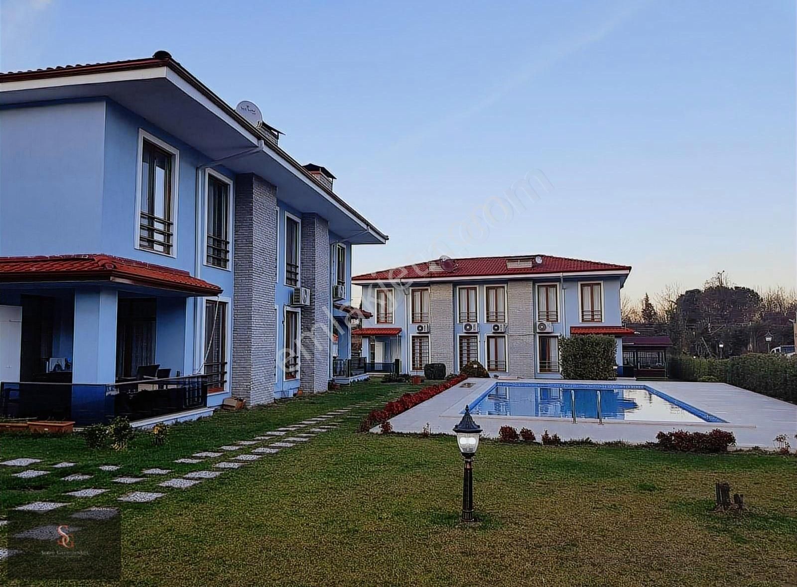 Sapanca Kırkpınar Soğuksu Satılık Villa Sapanca Kırkpınar Bağdat Caddesi Yakın, Site İçi, Havuz, Villa