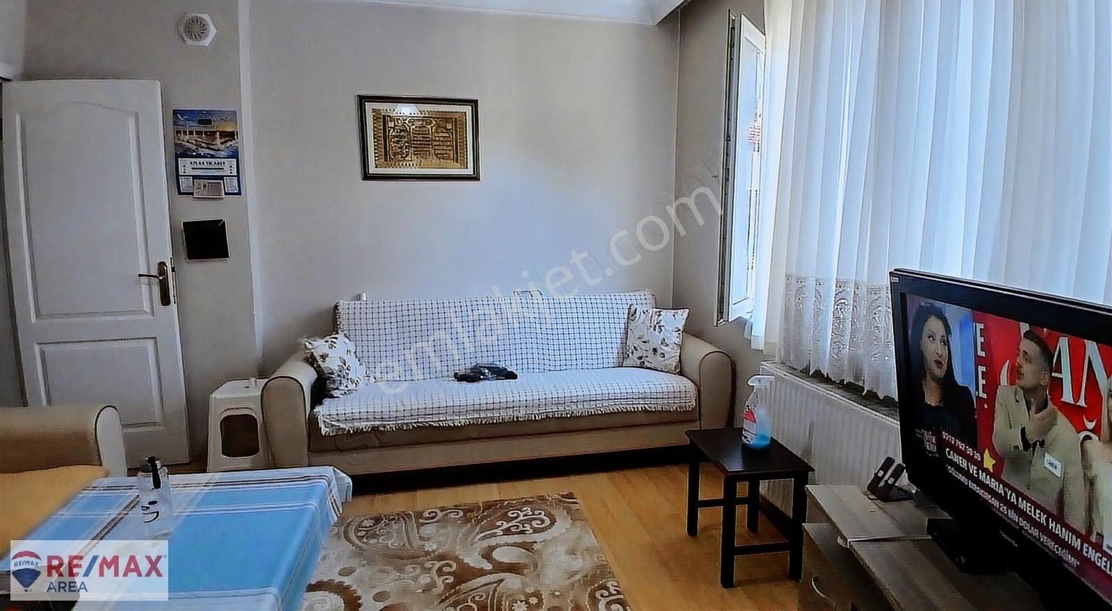 Osmangazi Sırameşeler Satılık Müstakil Ev Remax Area Dan Sırameşeler De Müstakil 2 Katlı Satıklık Bina