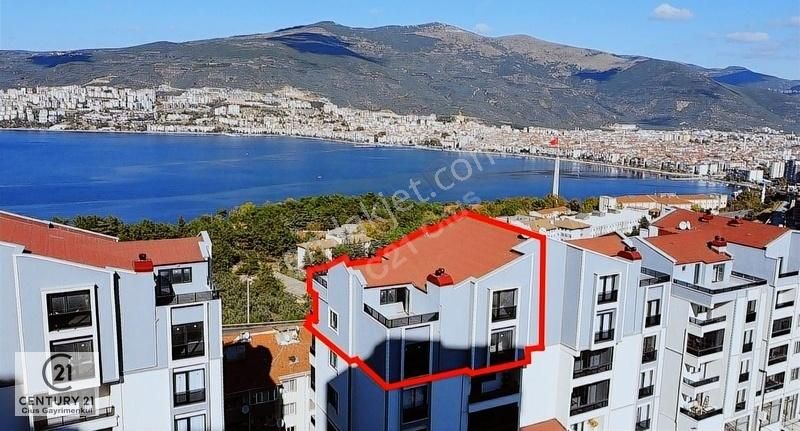 Gemlik Hisar Satılık Daire C21 Cius; Hisar'da Deniz Manzaralı Site İçerisinde Dubleks Daire