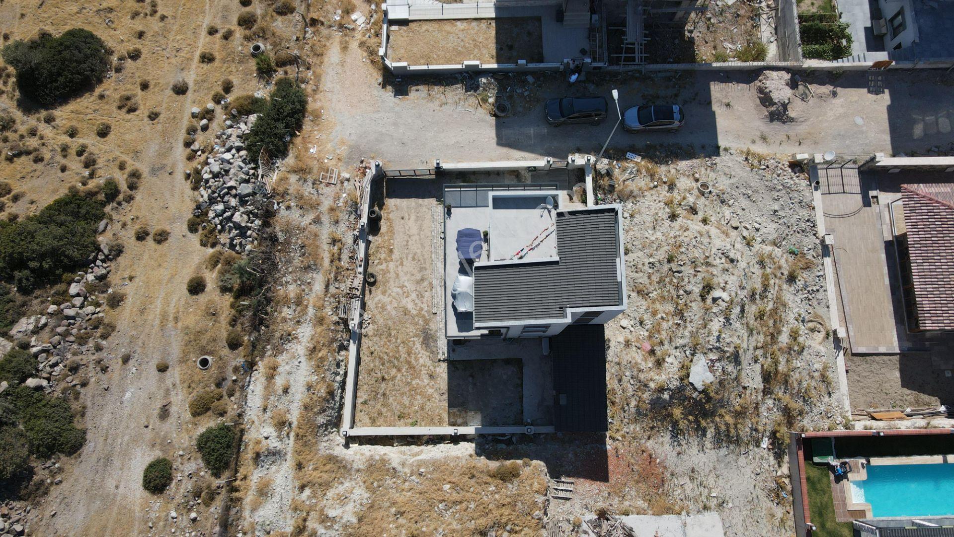 Morçiçek'ten Kamukent'te Sıfır Lüks Tripleks Villa... - Görsel 16