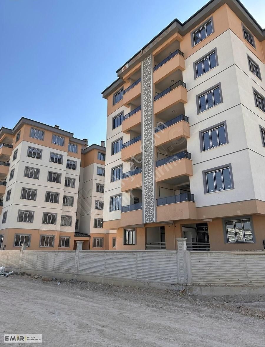 Karatay Akabe Satılık Daire Adliyeye Ve Şehir Hastanesine Yakın Site İçi 2+1 Daire