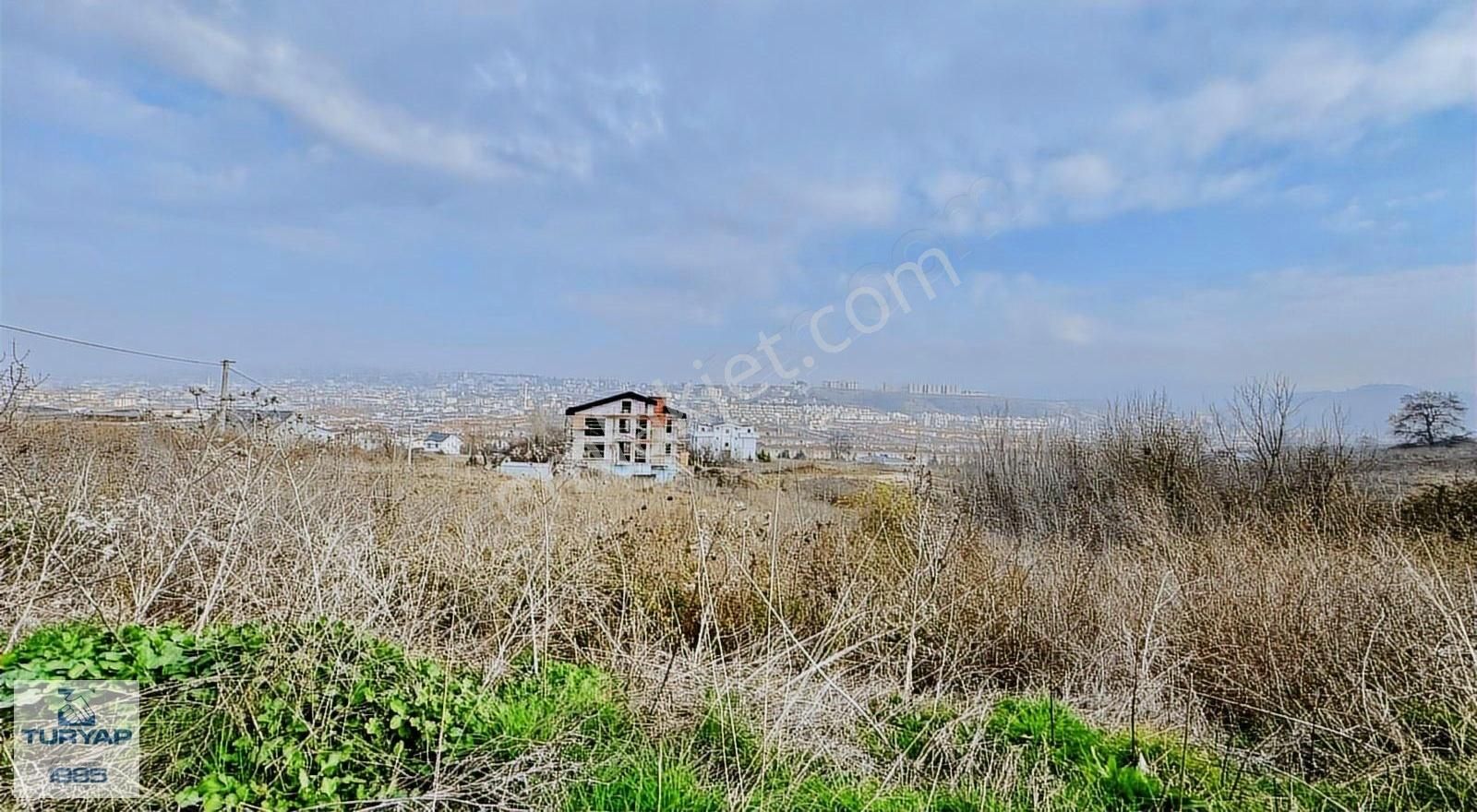 Yalova Merkez Kazım Karabekir Satılık Konut İmarlı Turyap'tan Kazım Karabekir'de Ruhsatı Alınmış Satılık Arsa