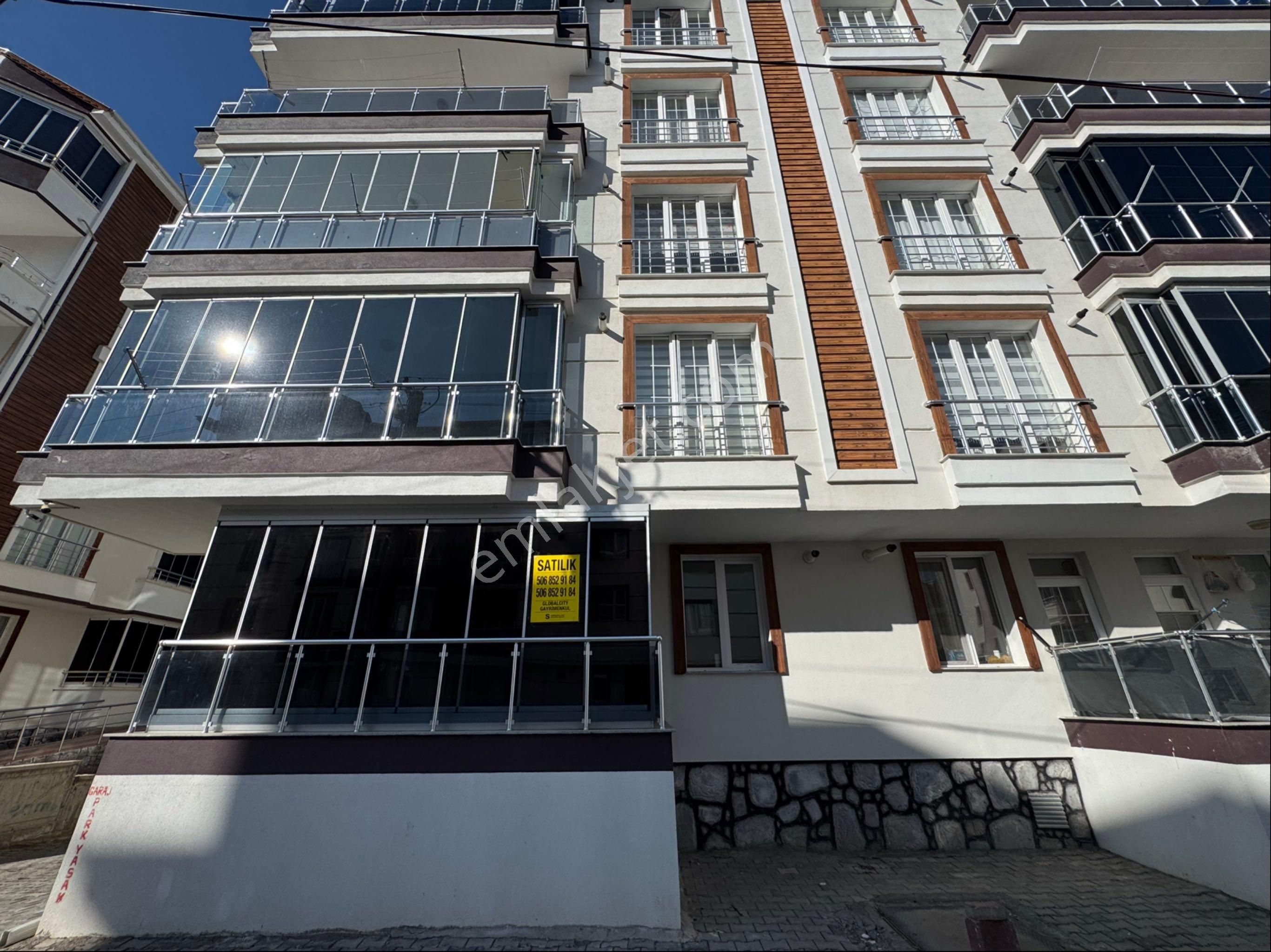 Kırşehir Merkez Bağbaşı Satılık Daire Global'den Mng Kargo Civarı 3+1 Cam Balkonlu 140m2 Satılık Daire