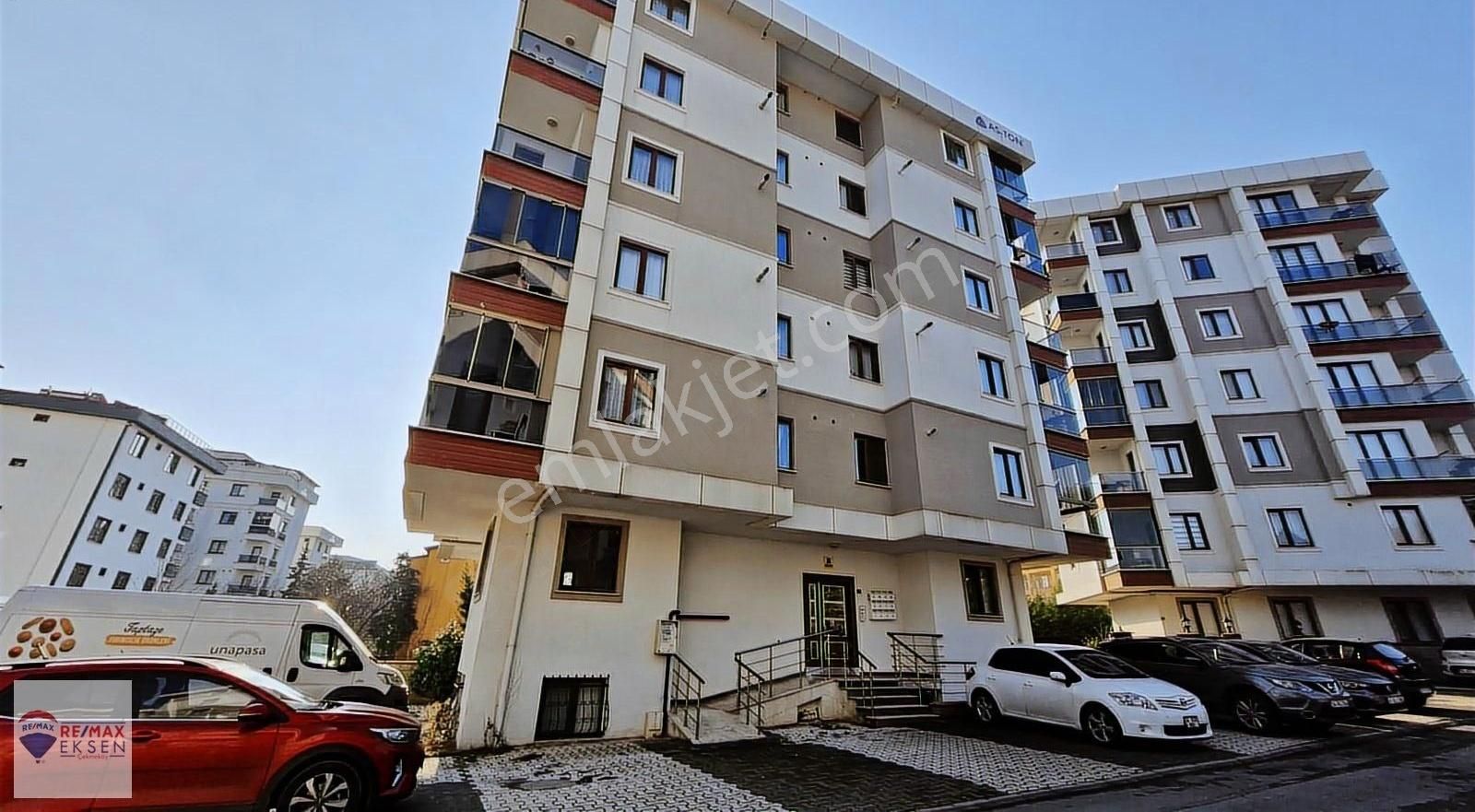 Çekmeköy Ekşioğlu Satılık Daire Ekşioğlu Aston Alemdağ Konutları Satılık Boş Ters Dubleks Daire