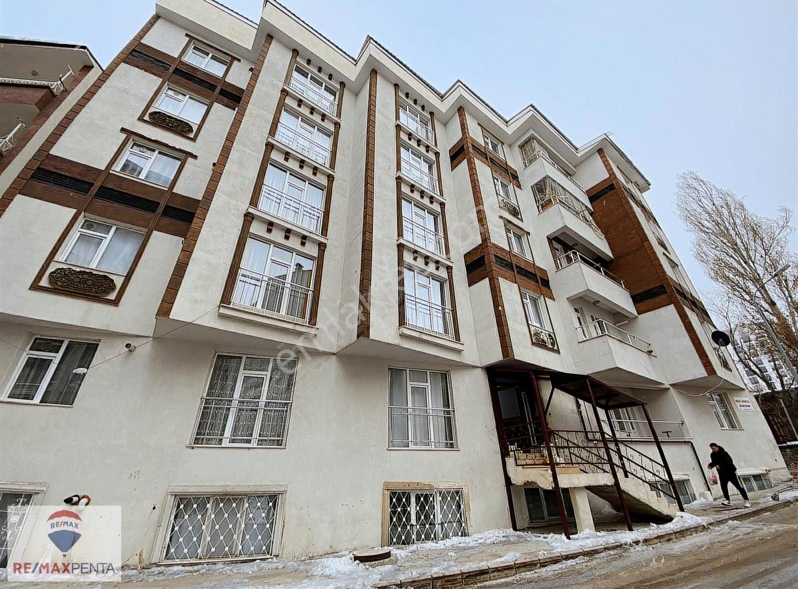 Yakutiye Ömer Nasuhi Bilmen Satılık Daire Remax Penta 'dan Kurt Deresin 'de Satılık 3+1 Daire