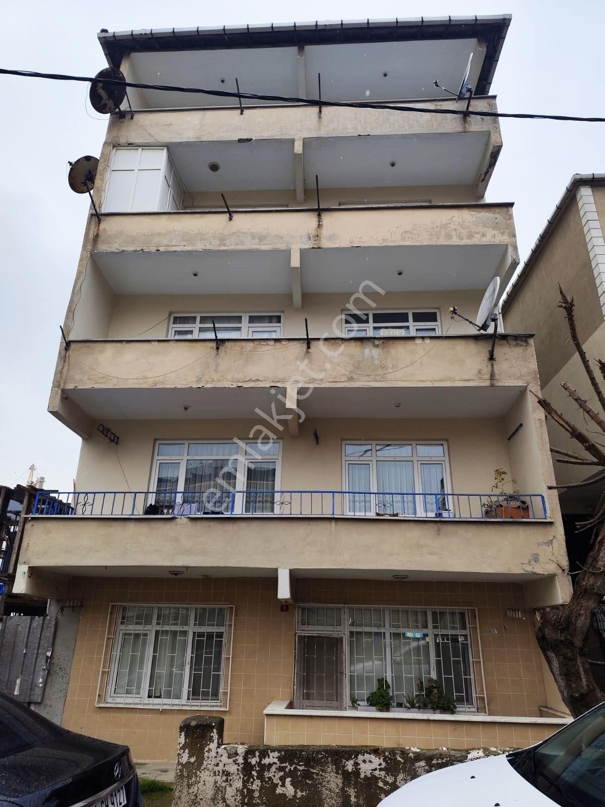 İstanbul Kartal Hastaneye Yakın Kiralık Daire Mertcan Dan Hürriyet Mah Farklı Kat Seçenekli 2+1 Balkonlu