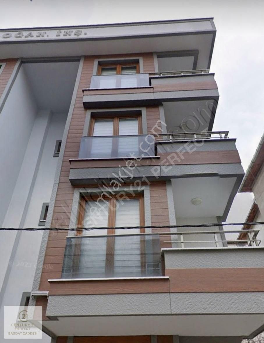 Ataşehir Kayışdağı Satılık Daire Ara Kat Ön Cephe 2+1 Ayrı Mutfaklı Balkonlu Ferah Daire