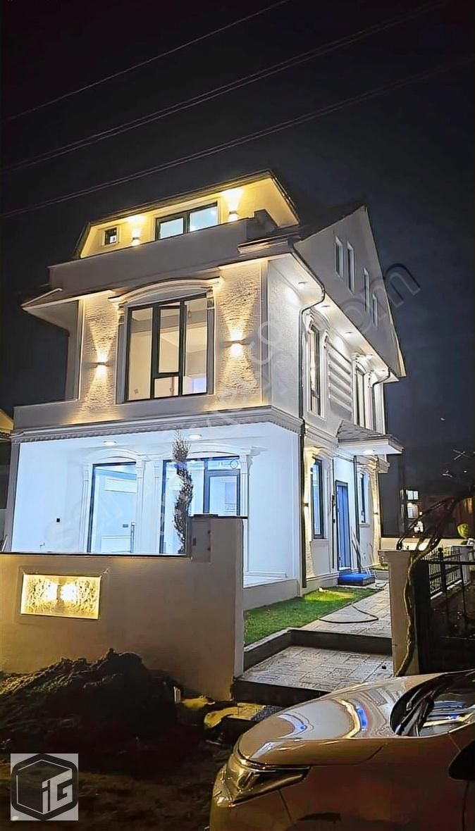 Karasu Yalı Satılık Villa İg İnşaat'tan 4+1 Deniz Manzaralı & Müstakil Havuzlu Tribleks