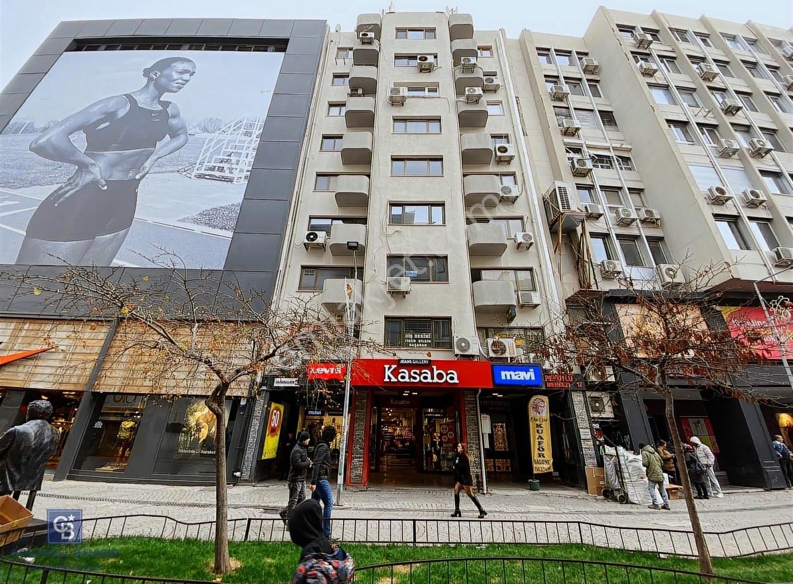 Konak Konak Kiralık Ofis Konak Kemeraltı Merkez'de Bakımlı Kiralık 1+1 Ofis İşyeri