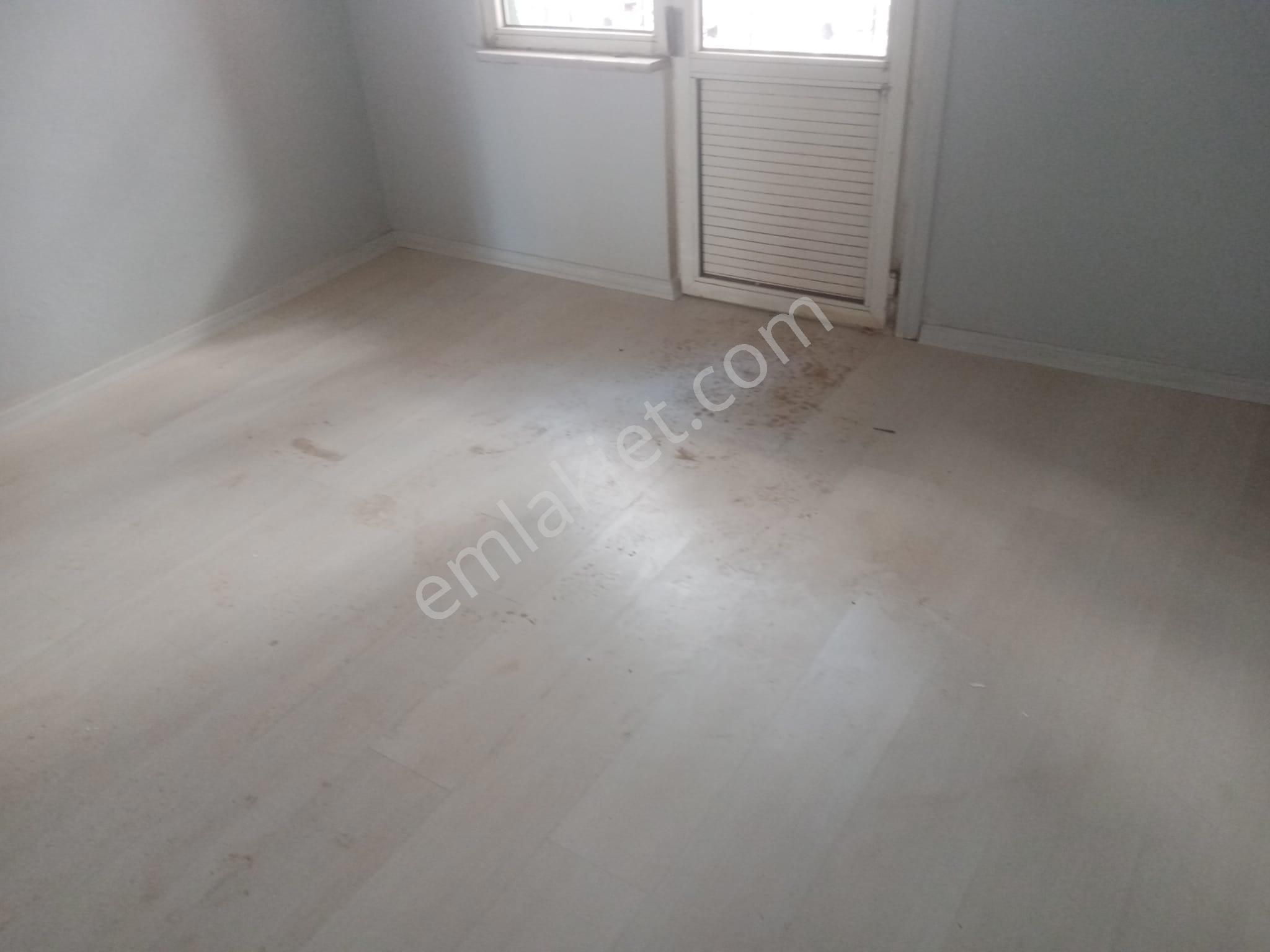 Birlik Caddesinde 2+1 Satılık Daire - Görsel 11