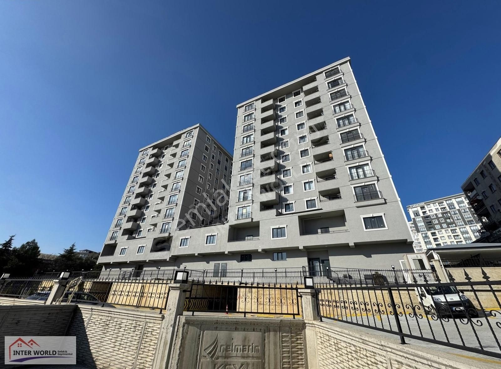 Pendik Dumlupınar Satılık Daire Inter World'den Ankara Cd Üzerinde 3+1 105 M² Site İçi Satılık